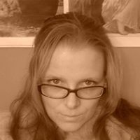 Lydia Howell Photo 28