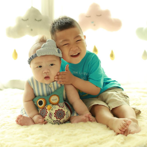Kathy Cho Photo 23