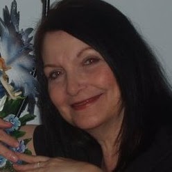 Katherine Smith Photo 32