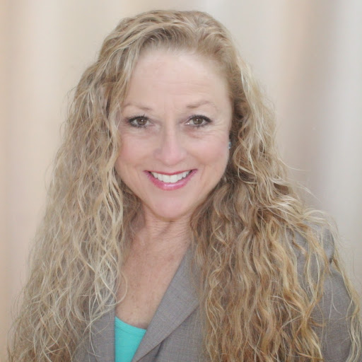 Tina Hunt Photo 26