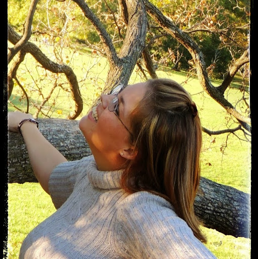 Jennifer Bennett Photo 60
