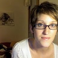 Julie Stewart Photo 32