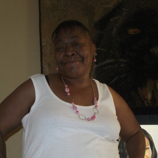 Diane Simmons Photo 29