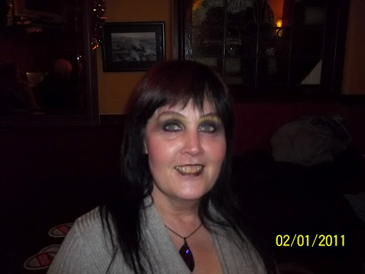 Kathryn Thomson Photo 19