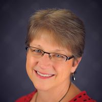 Jennifer Colegrove Photo 11