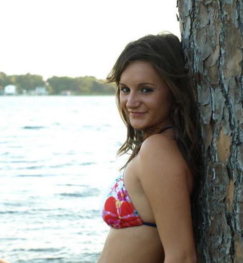 Sarah Maclellan Photo 7