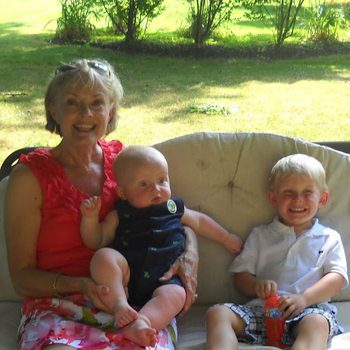 Diane Martin Photo 7