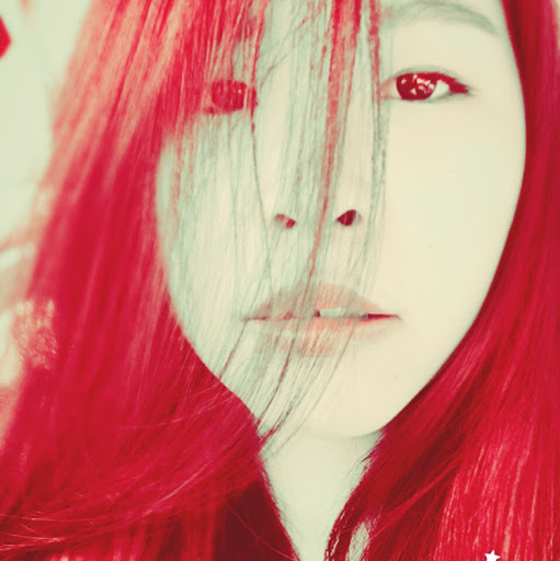 Katherine Lee Photo 11