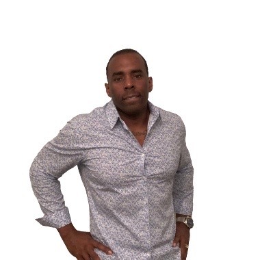 Robert Dunbar Photo 31
