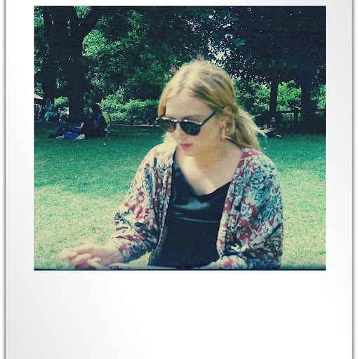 Elizabeth Hawes Photo 26