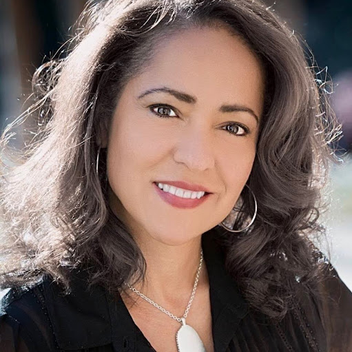 Susan Myers Photo 18