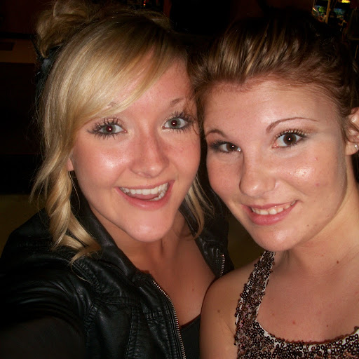 Nicole Pennington Photo 18