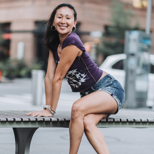 Julia Chan Photo 19