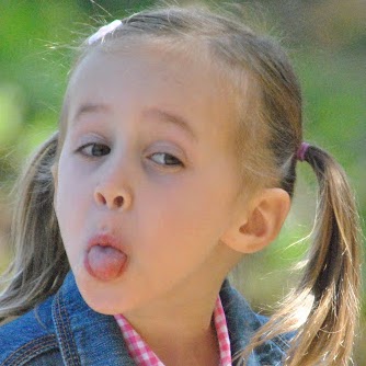 Annie Benson Photo 6