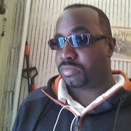 Darryl Bradley Photo 6