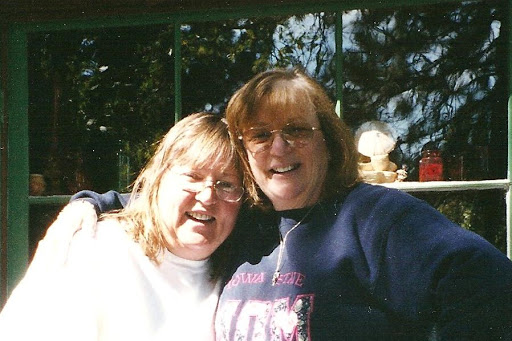 Ellen Graham Photo 27