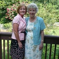 Linda Daniel Photo 45
