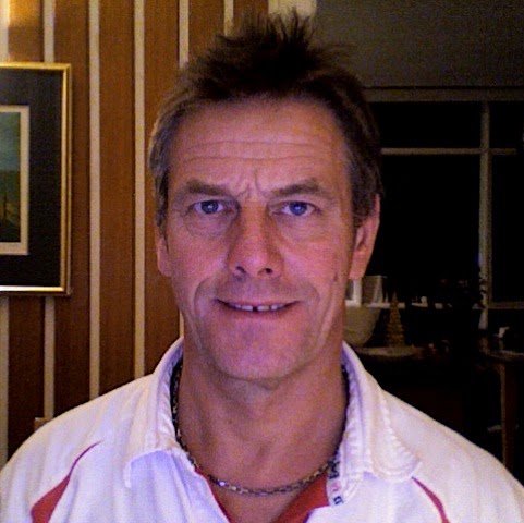 Richard Stapleton Photo 37