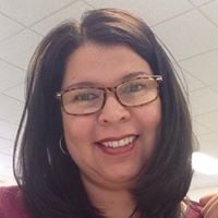 Kimberly Calderon Photo 35