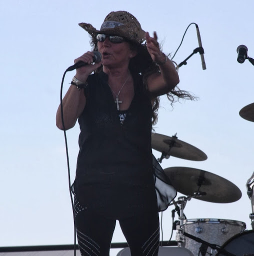 Sandra Kaye Photo 38