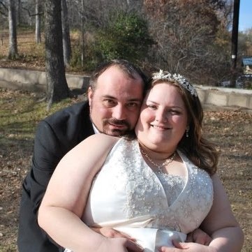 Laurie Howell Photo 32