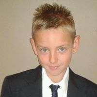Lewis Oliver Photo 21