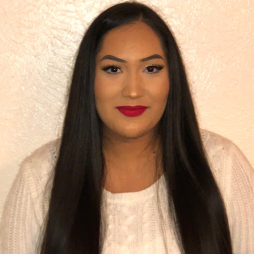 Veronica Estrada Photo 35