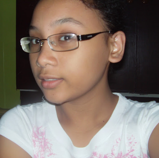 Abigail Colon Photo 6