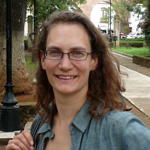 Jennifer Jolly Photo 18