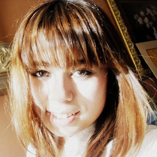 Alice Garcia Photo 46