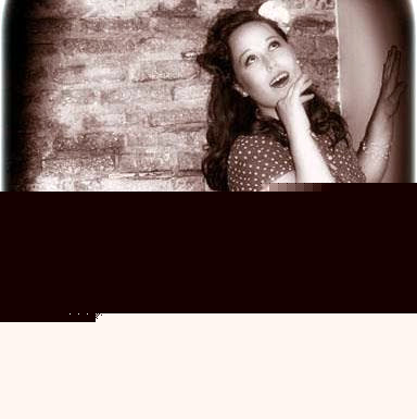Carly Garrett Photo 11