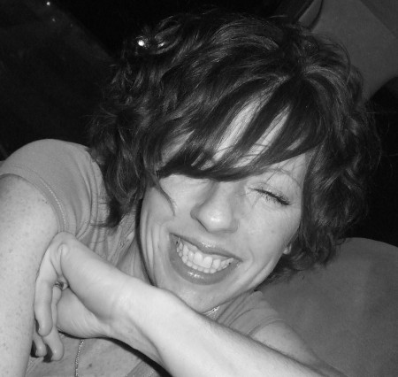 Jennifer Leonard Photo 24