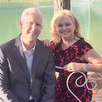 Debra Lively Photo 18