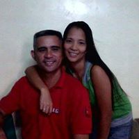 Agnes Flores Photo 27