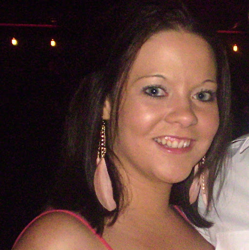 Rebecca Woodward Photo 32