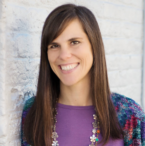 Elizabeth Preston Photo 11