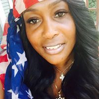 Theresa Larkins Photo 6