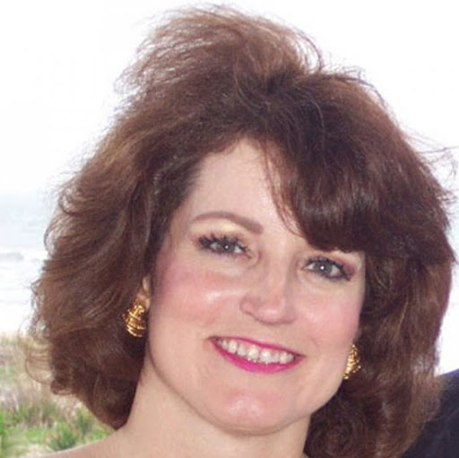 Joy Howell Photo 31