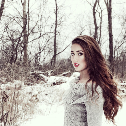 Alyssa Scott Photo 48