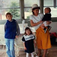 Jennifer Loomis Photo 26