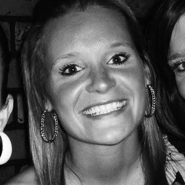 Lindsey Brown Photo 15