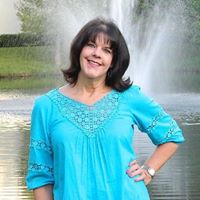 Vicki Hurst Photo 12