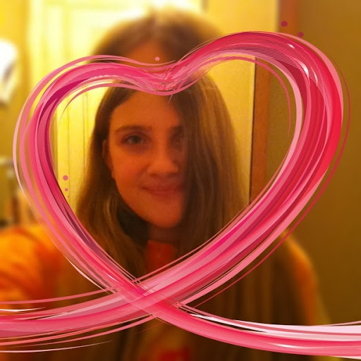 Julia Ricci Photo 6