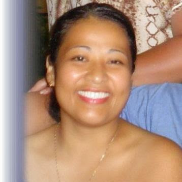 Stacy Santos Photo 31