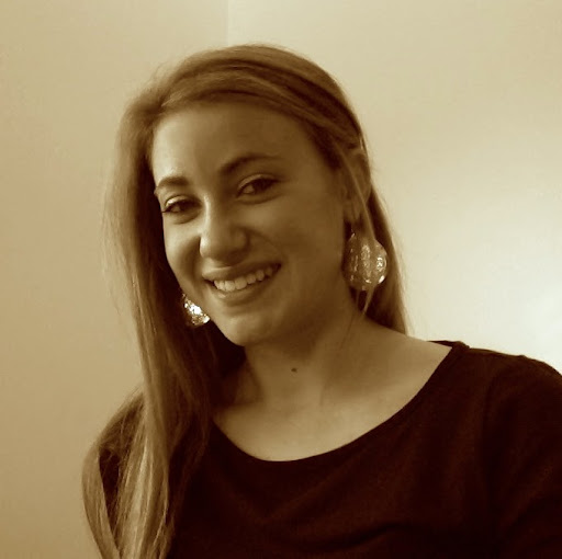 Sarah Brock Photo 13