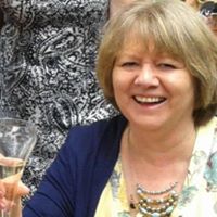 Lesley Howe Photo 10