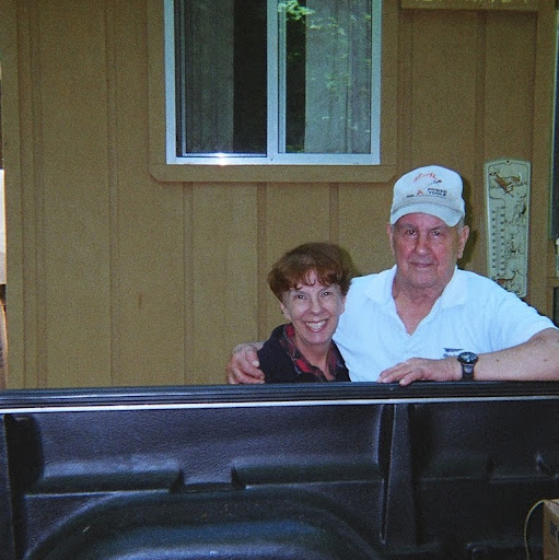 Sharon Hopkins Photo 29