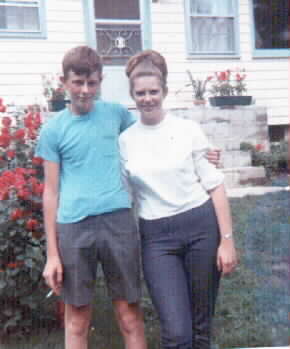 Donna Courtney Photo 28
