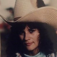 Sandy Thurston Photo 13