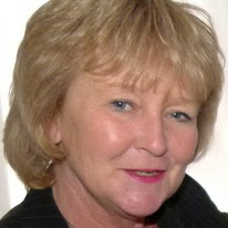 Janet Dale Photo 26